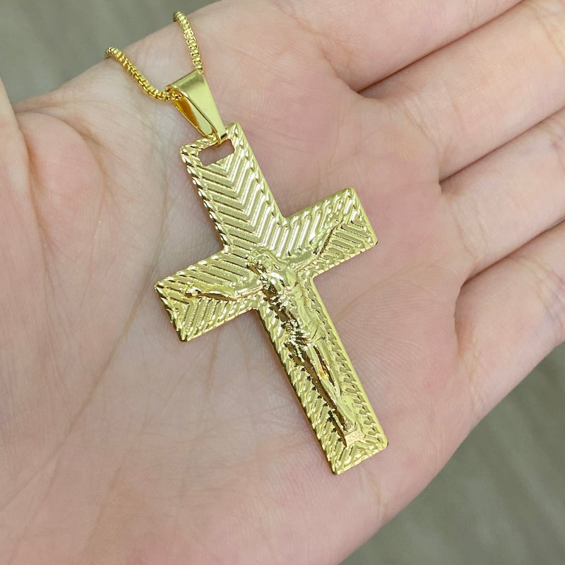 Pingente Crucifixo Texturizado Relevo (4,5cmX2,8cm) (Banho Ouro 24k)