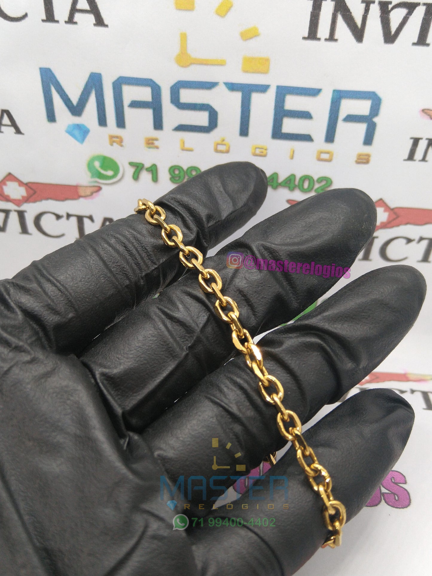 Pulseira cadeado 21cm 4mm banhada a 10 milésimos de ouro 18k