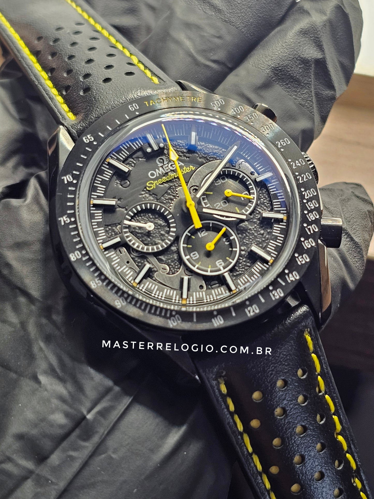 Omega Dark Side of The Moon Apolo 8 42mm
