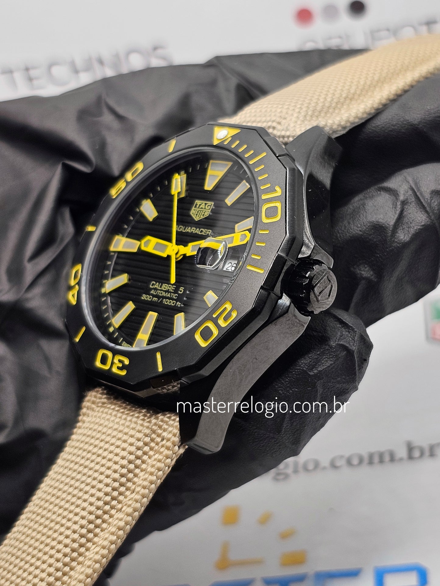 Tag Heuer Aquaracer Preto Nylon Bege