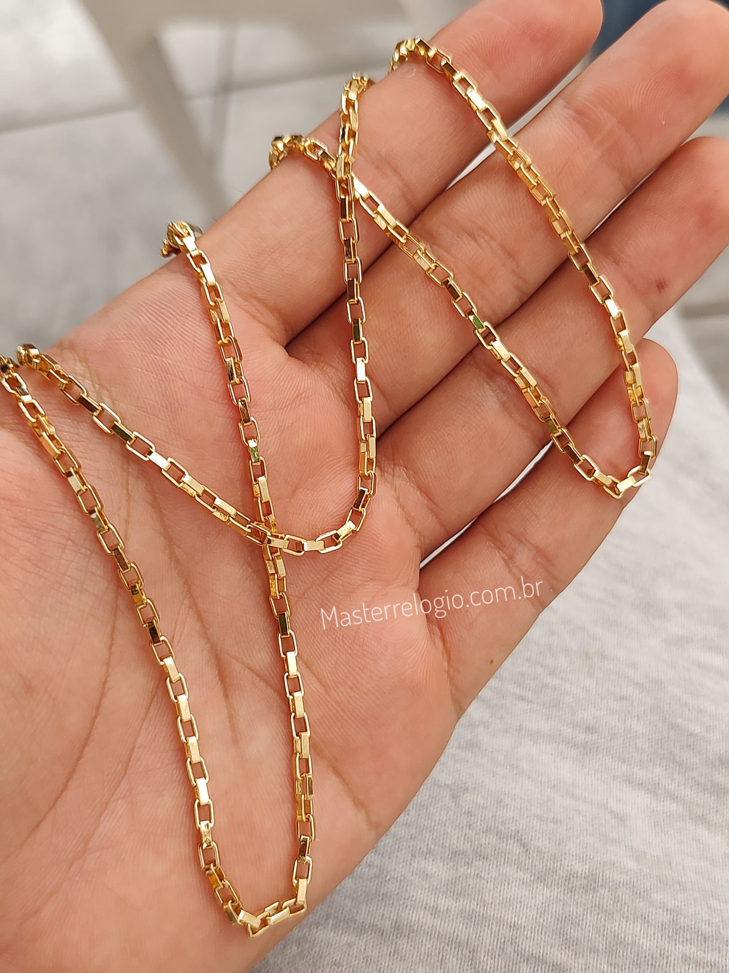 Corrente Cartier Cubinho 2,3mm 70cm (12g) (Fecho Canhão) (Banho Ouro 24K)