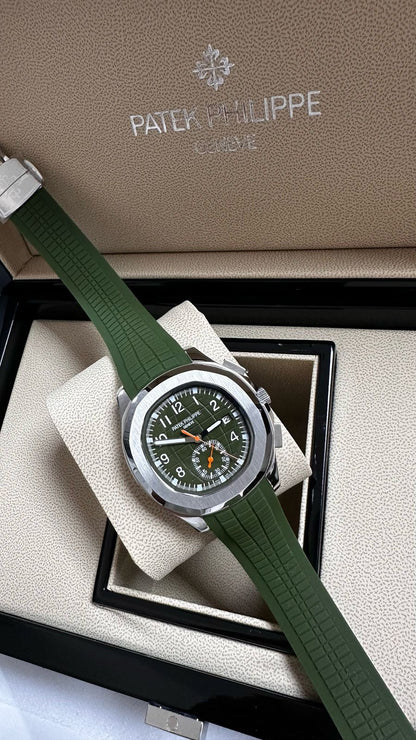Patek Philippe Nautilus 5968A 42mm Verde