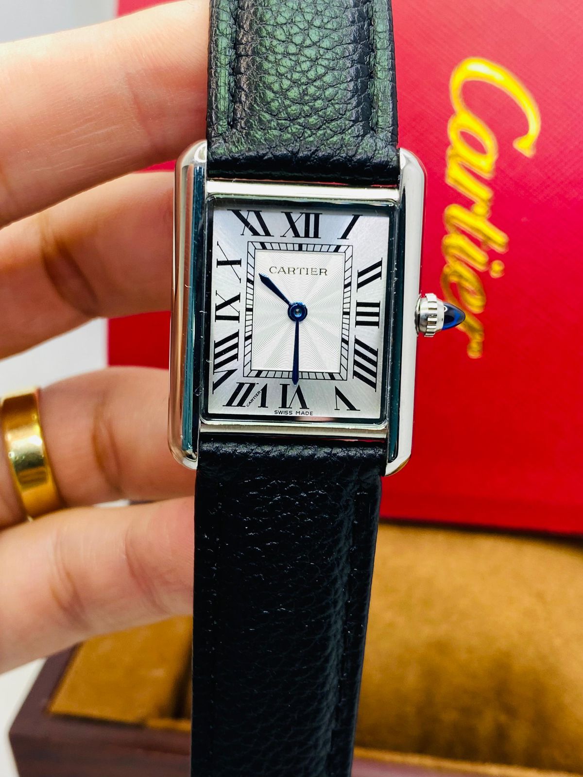 Cartier Tank Must Couro