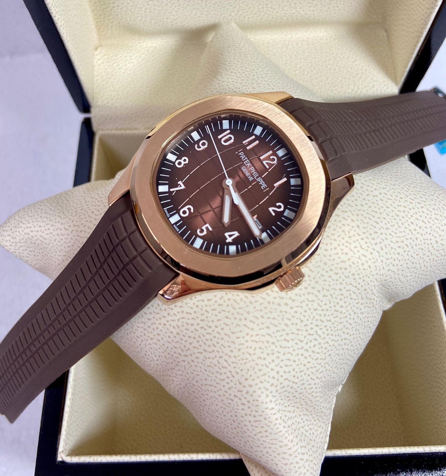 Patek Philippe 5711 Aquanaut Borracha Rosê Marrom