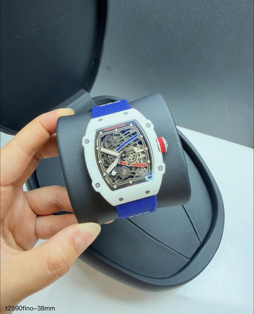 Richard Mille 67-02 Fino 37g fibra de carbono automatico Branco com Azul + Pulseira extra Velcro