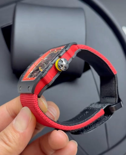 Richard Mille 67-02 Fino 37g fibra de carbono automatico Vermelho
