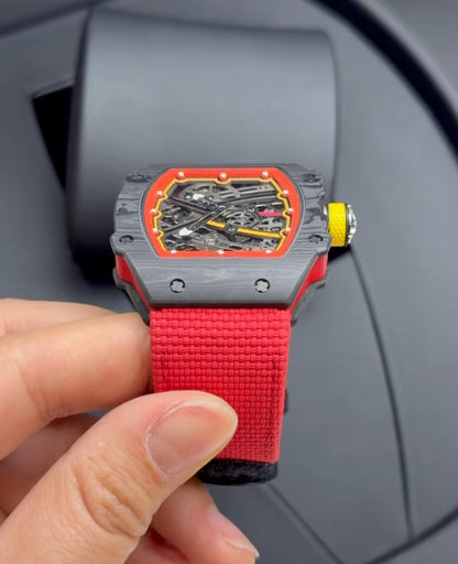 Richard Mille 67-02 Fino 37g fibra de carbono automatico Vermelho