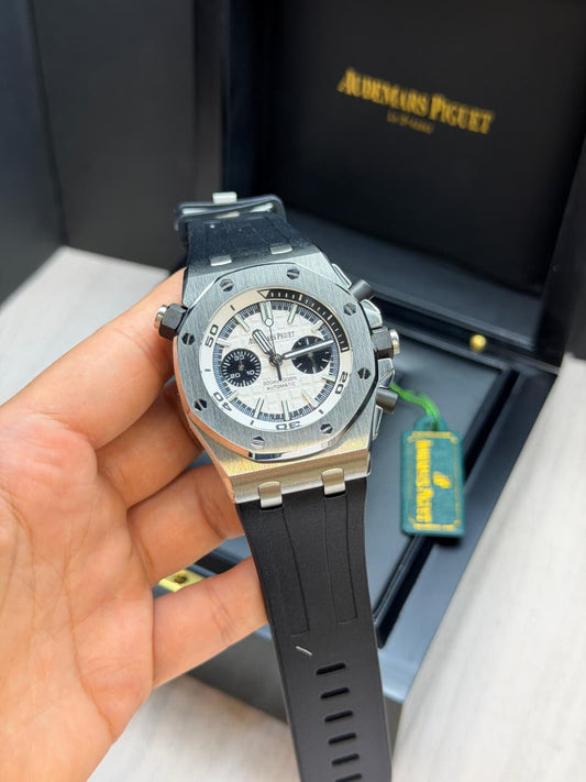AP Royal Oak Offshore Quartz 44mm Prata M Branco