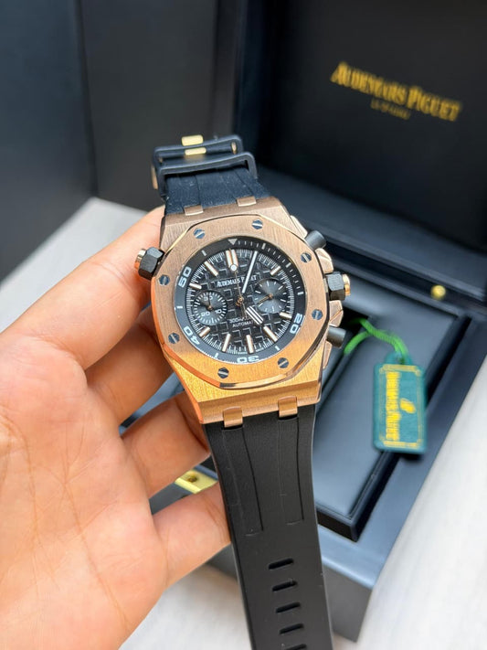 AP Royal Oak Offshore Quartz 44mm Dourado M Preto