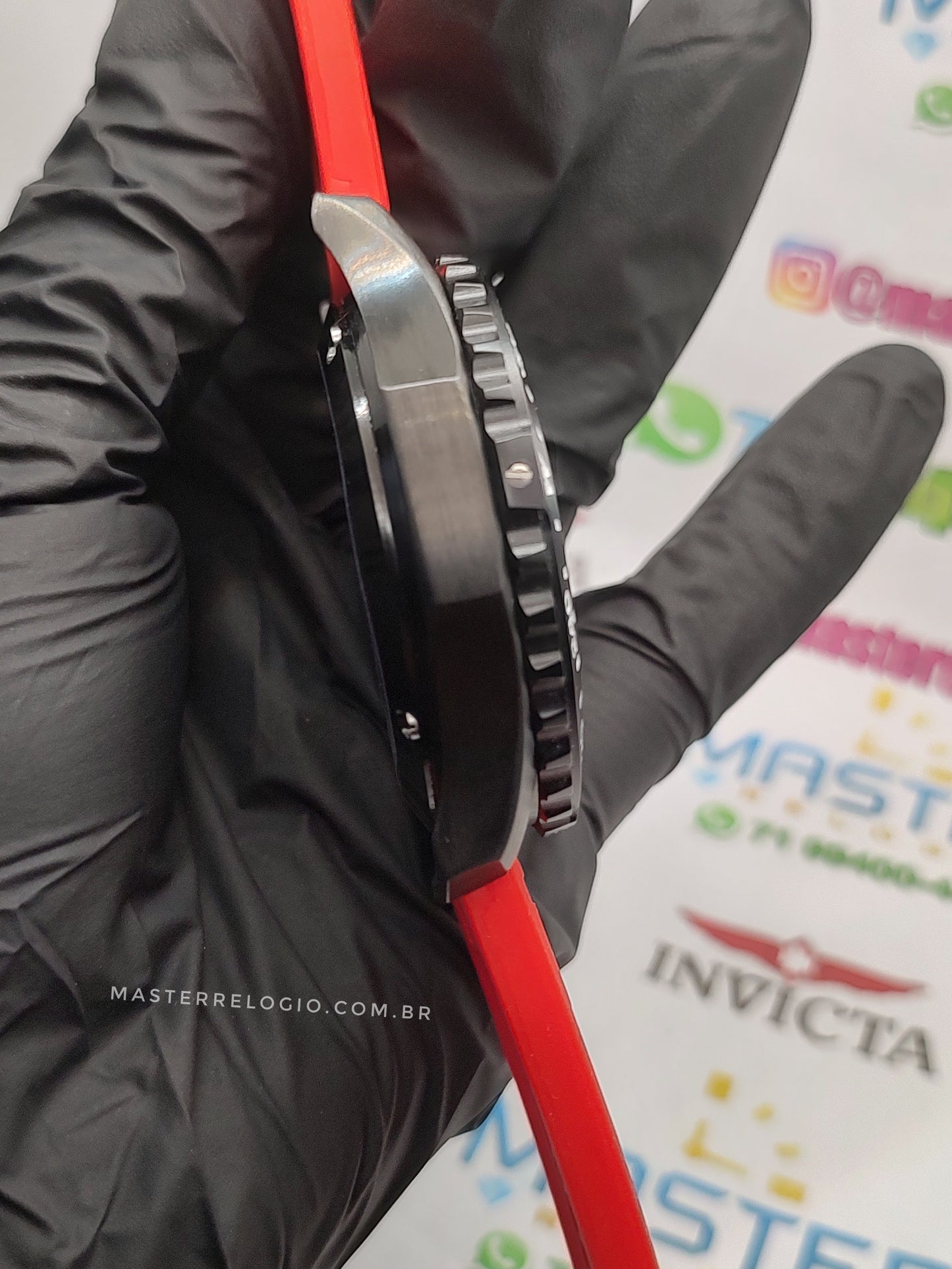 Breitling Endurance Pro Vermelho