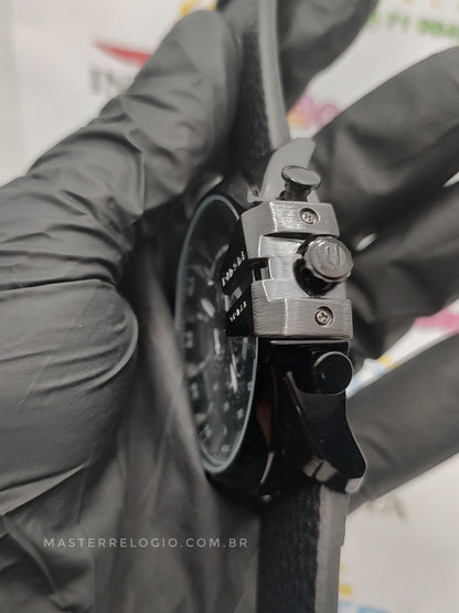 Diesel 100% Funcional Couro