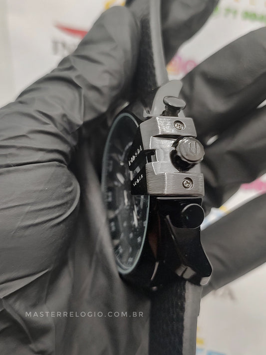 Diesel 100% Funcional Couro