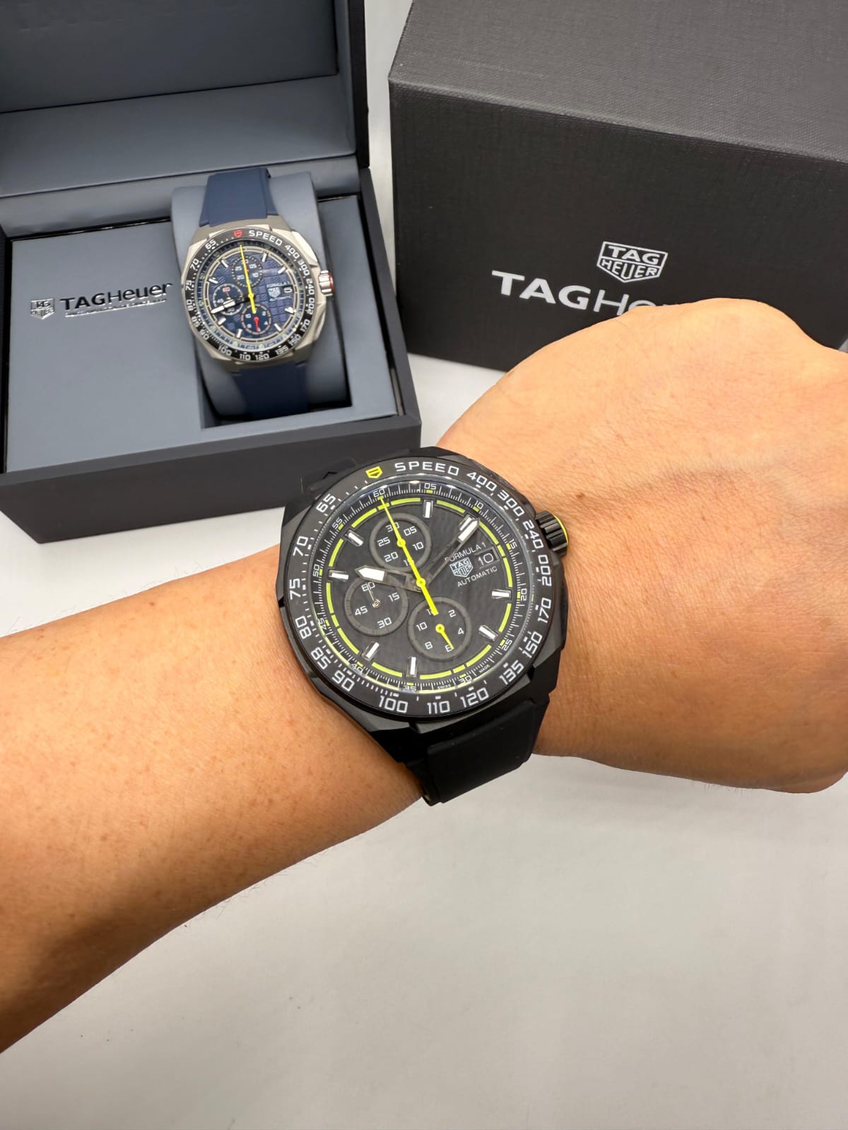 Tag Heuer F1 RedBullxOracle 44mm CBZ2084