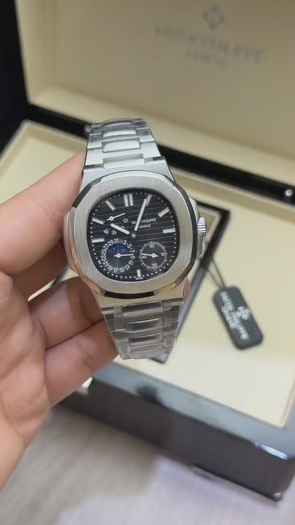 Patek Philippe Nautilus 5712/1A-001