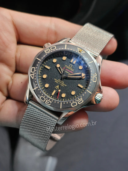 Ômega Seamaster 007 + pulseira extra 40mm