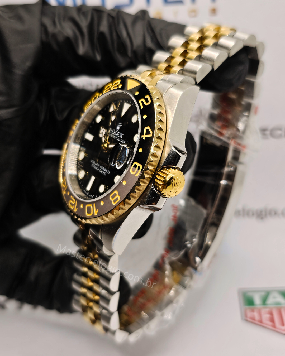 Rolex Gmt-Master II base eta 126713GRNR + caixa completa