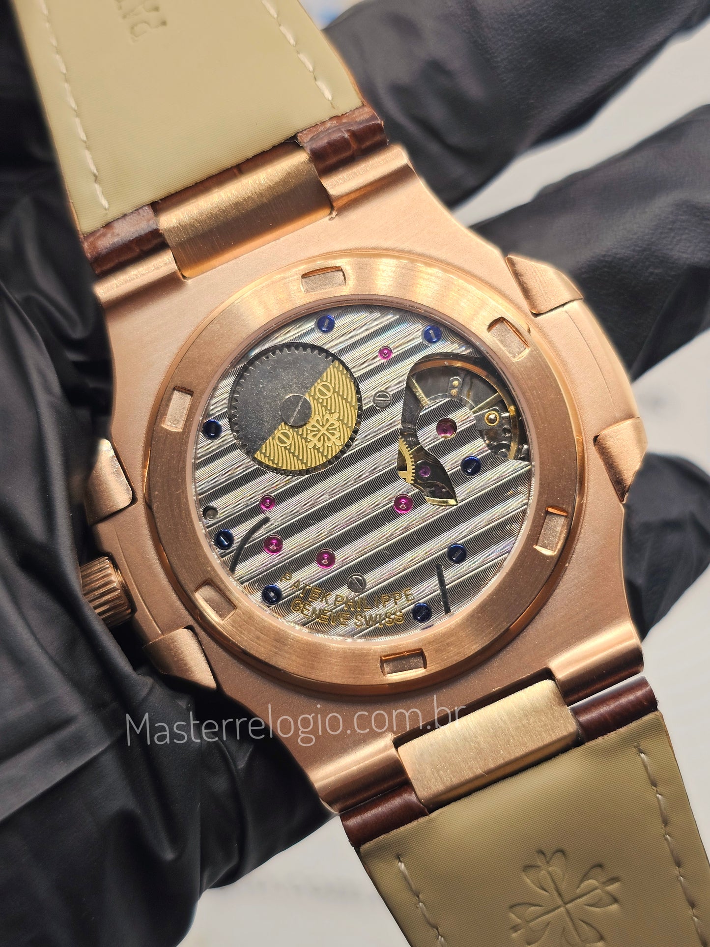 Patek Philippe NautilusMoonphase 5712/1R Rose Base eta