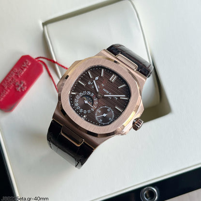 Patek Philippe Nautilus
Moonphase 5712/1R Rose Super C