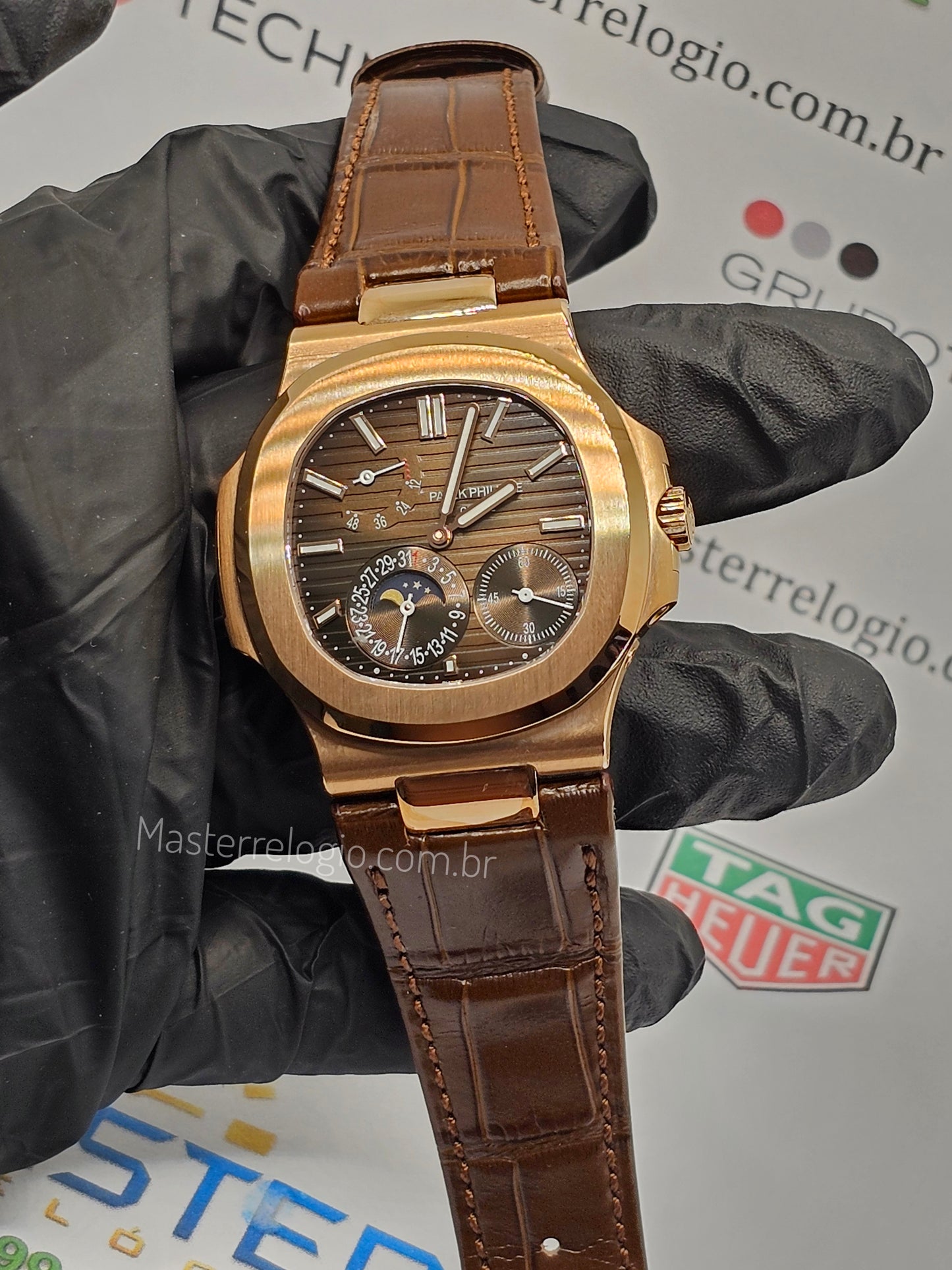 Patek Philippe Nautilus
Moonphase 5712/1R Rose Super C