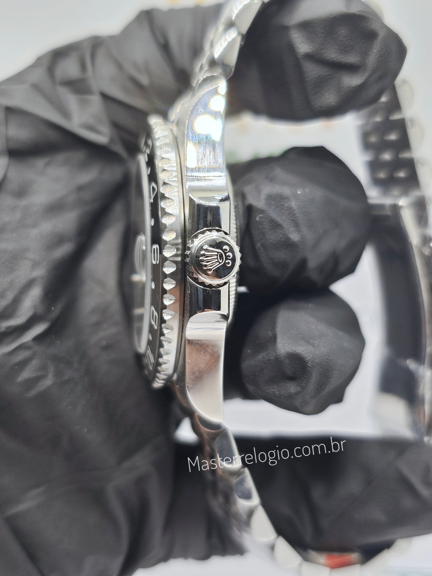 Rolex Gmt Master II base eta Bruce Wayne 40mm 126710GRNR