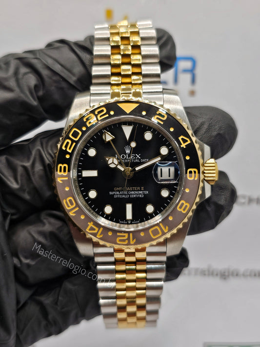 Rolex Gmt-Master II base eta 126713GRNR + caixa completa