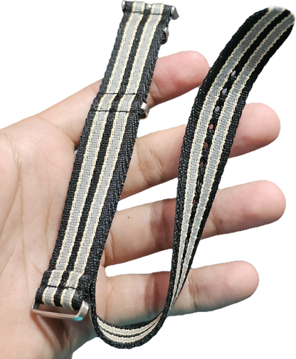 Ômega Seamaster 007 + pulseira extra 40mm