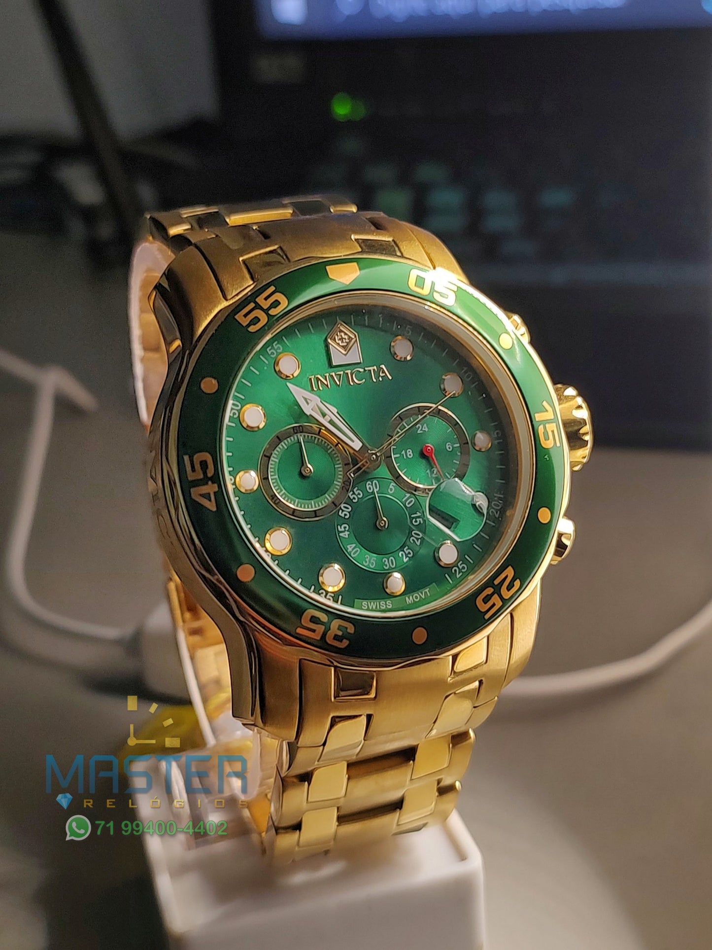 Invicta Pro Diver verde
