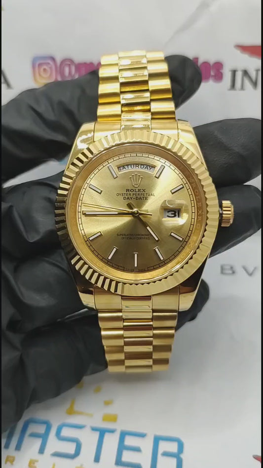 Rollex Day-Date 40mm Dourado