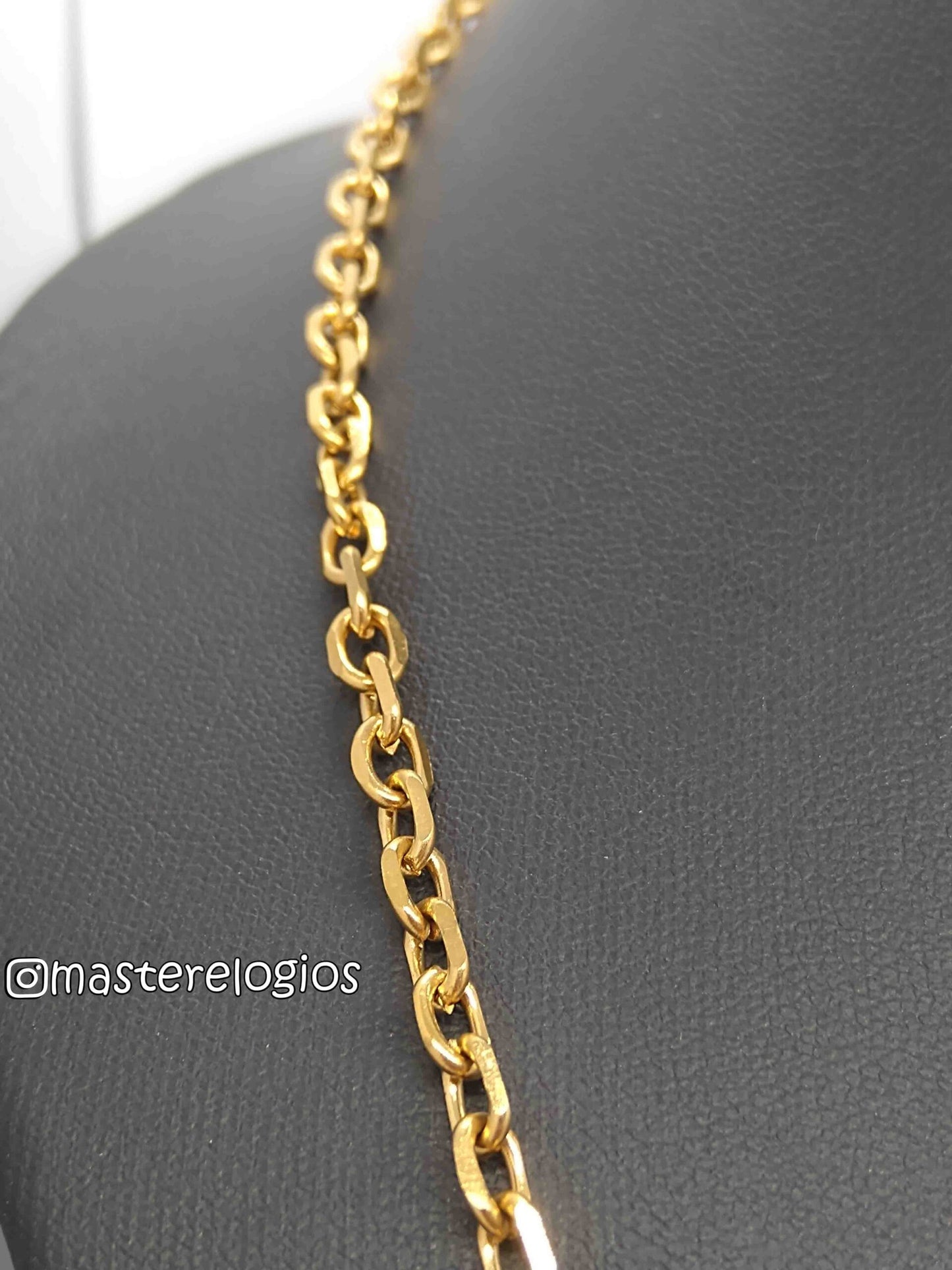 Corrente Cadeado 4mm media redonda banhada a 10 milesimos de ouro 18k 70cm