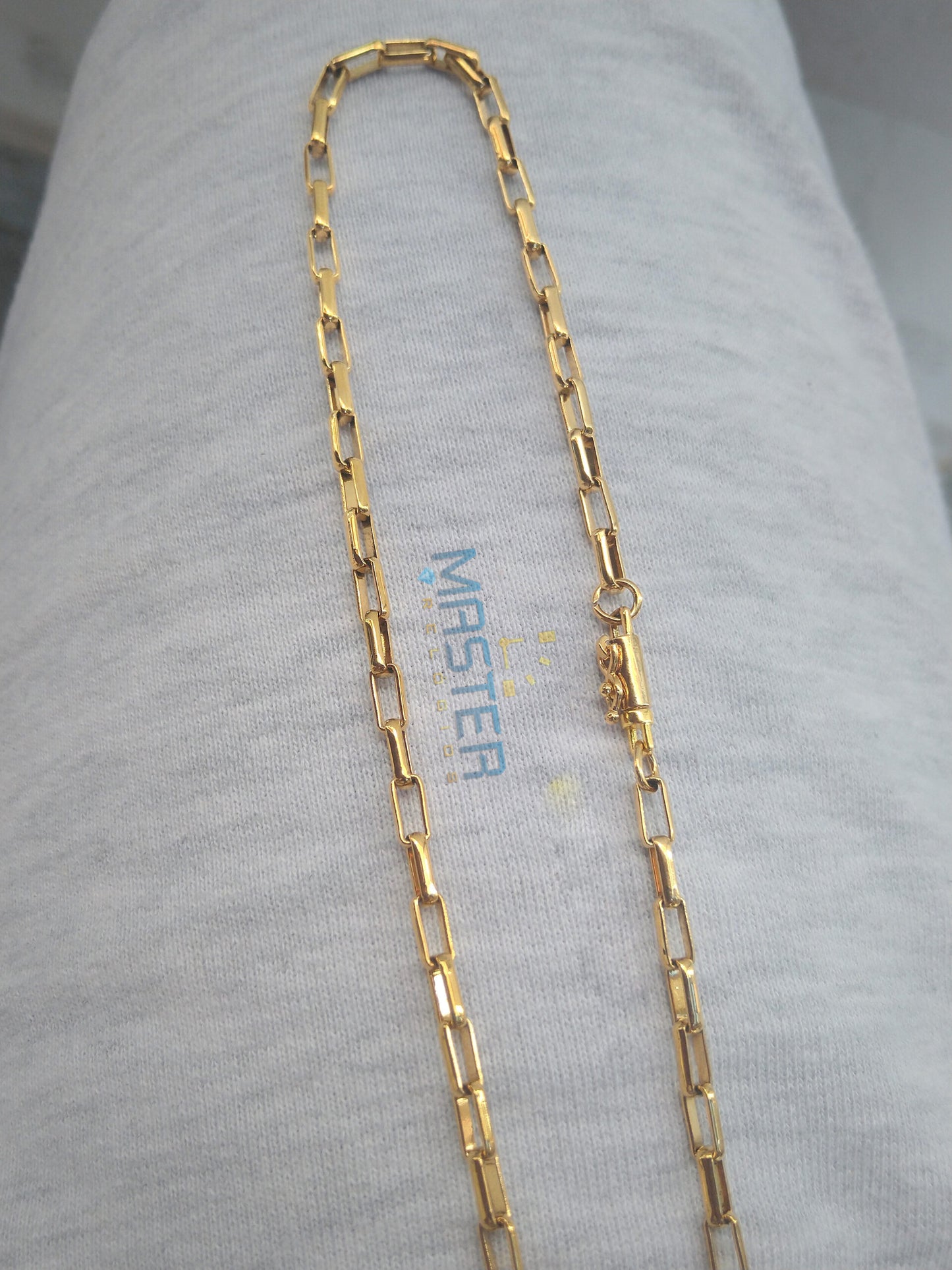 Corrente cartier 3x2mm boleada banhada a 10 milesimos de ouro 18k 70cm