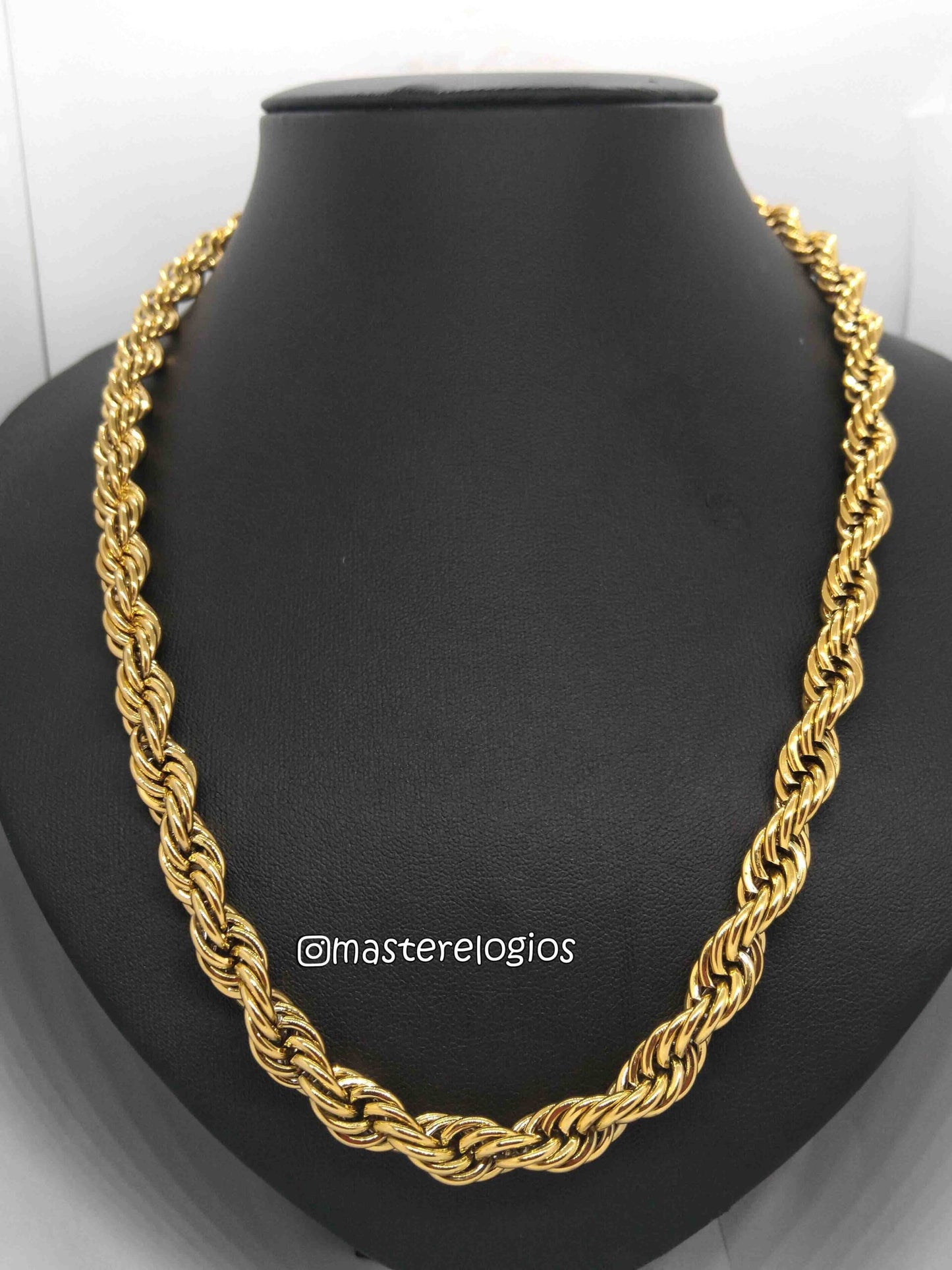 Cordão Bahiano 13mm 106g  70cm banhada a 10 milésimos de ouro 18k