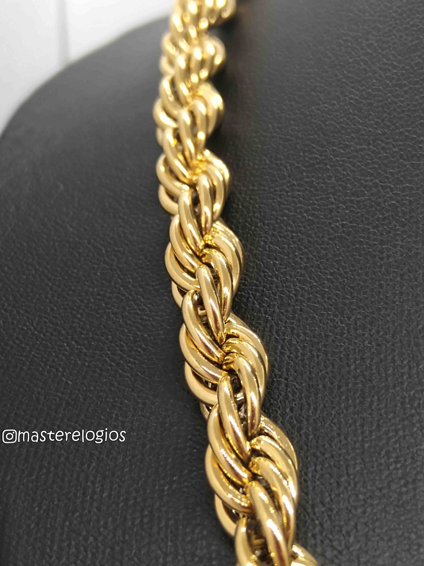 Cordão Bahiano 13mm 106g  70cm banhada a 10 milésimos de ouro 18k